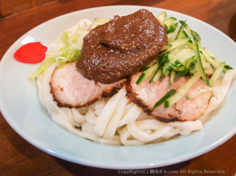 じゃじゃ麺