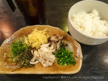 鶏飯の具材
