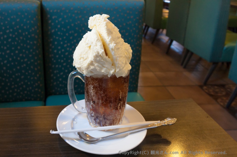 コーラーフロート
