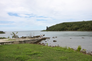 熊岩と周辺の雰囲気