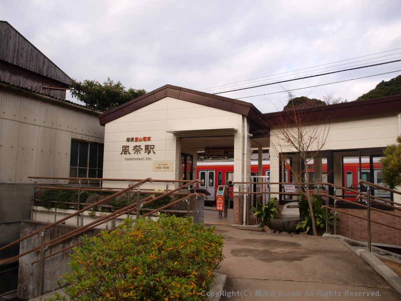 駅直結で便利