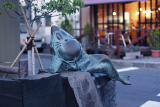 だらだらしているねずみ男
